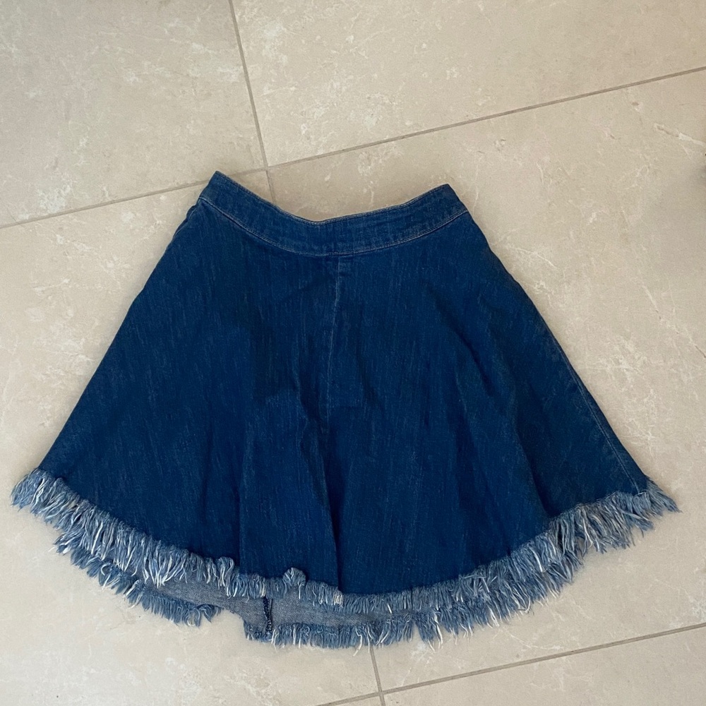 Guess Women’s Size 2 Blue Denim Fringe Skirt Frayed Cotton